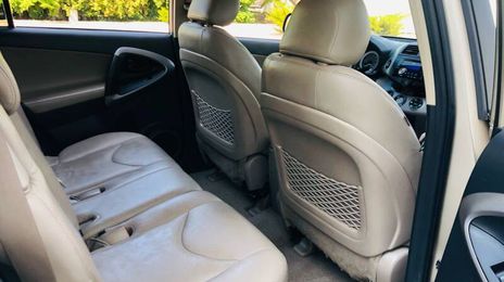 Toyota RAV4 • 2006 • 172,511 km