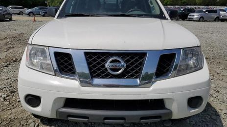 Nissan Frontier • 2017 • 10,000 mi