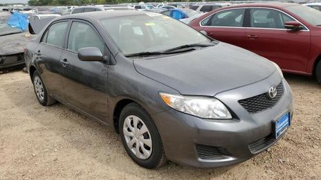 Toyota Corolla • 2010 • 33 km