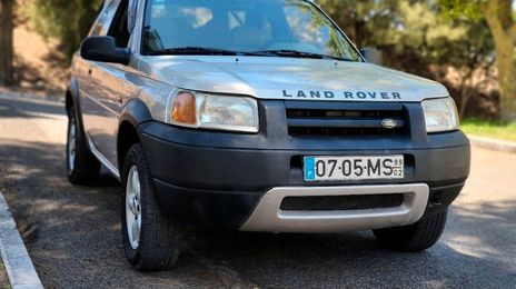 Land Rover Freelander • 1999 • 200,000 km