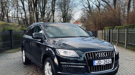 Audi Q7 • 2007 • 3,760,000 km