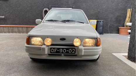 Ford Escort • 1988 • 70,000 km