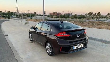 Hyundai Ioniq Electric • 2018 • 92,000 km