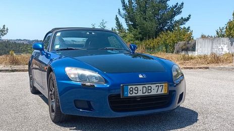Honda S2000 • 2000 • 90,000 km