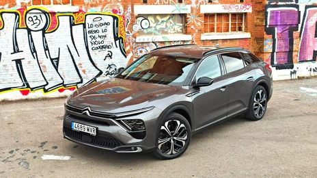 Citroën C5 • 2022 • 31,200 km