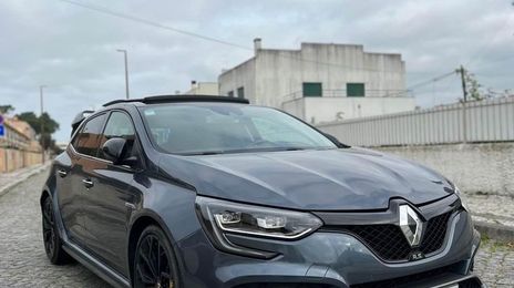 Renault Mégane • 2018 • 43,000 km