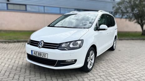 Volkswagen Sharan • 2021 • 60,500 km
