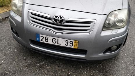 Toyota Avensis • 2008 • 250,000 km