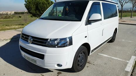 Volkswagen California • 2013 • 148,000 km
