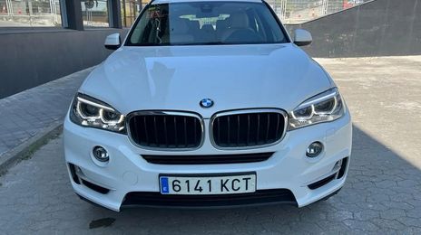 BMW X5 • 2017 • 195,000 km