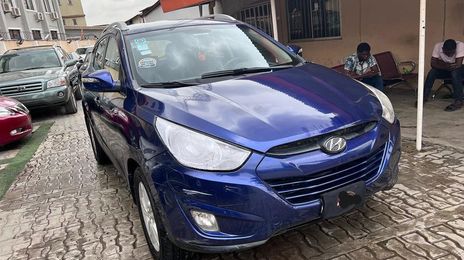 Hyundai ix35 • 2016 • 50,000 km