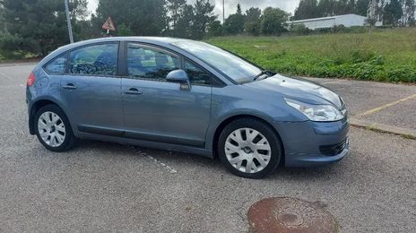 Citroën C4 • 2005 • 157,000 km