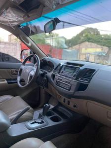 Toyota Fortuner • 2012 • 38,839 km