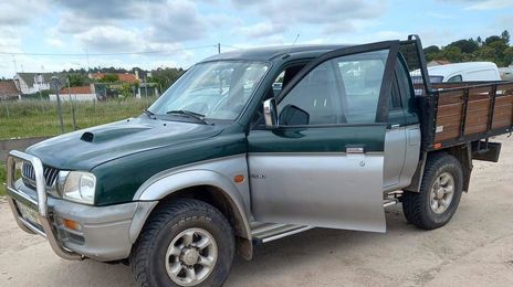 Mitsubishi L200 • 1999 • 200,000 km