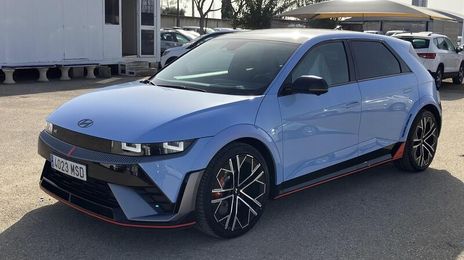 Hyundai Ioniq Electric • 2024 • 20,256 km