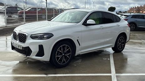 BMW X4 • 2024 • 33,045 km