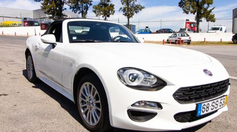 Fiat 124 Spider • 2017 • 8,500 km