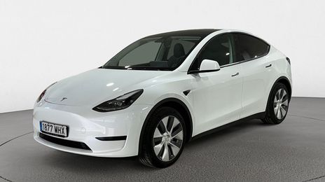 Tesla Model Y • 2023 • 9,294 km