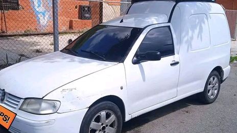 Volkswagen Caddy • 2006 • 169,800 km