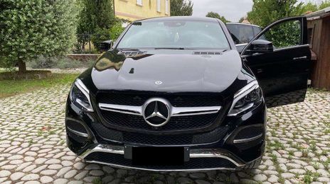 Mercedes-Benz GLE • 2018 • 178,900 km