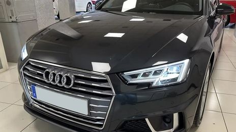 Audi A4 • 2019 • 30,500 km