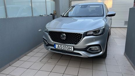 GMC Envoy XL • 2022 • 10,000 km