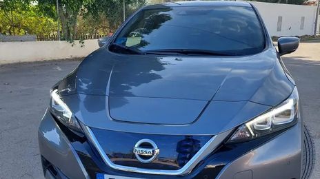 Nissan Leaf • 2019 • 59,900 km