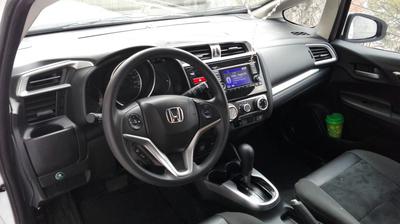 Honda Fit • 2016 • 32,000 km