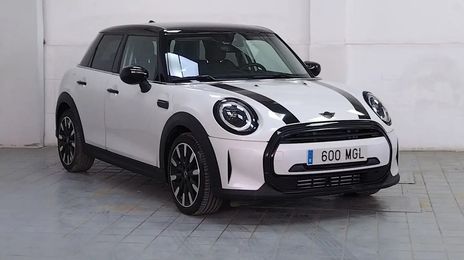 MINI Cooper • 2023 • 9,521 km
