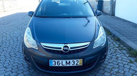 Opel Corsa • 2011 • 189,999 km