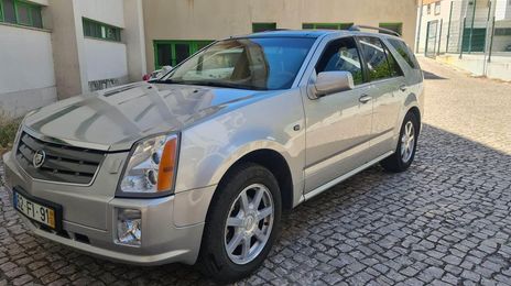 Cadillac SRX • 2008 • 199,000 km