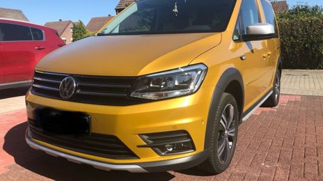 Volkswagen Caddy • 2018 • 53,990 km