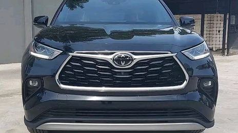 Toyota Highlander • 2021 • 0 km