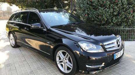 Mercedes-Benz C • 2012 • 83,000 km