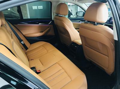 BMW Rad 5 • 2019 • 9,700 km