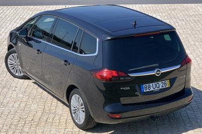 Opel Zafira • 2014 • 126,680 km