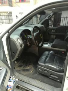 Ford F-150 • 2006 • 123 km