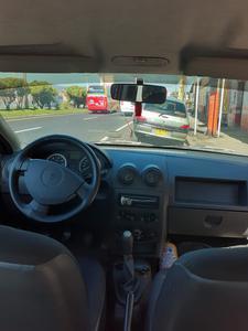 Renault Logan • 2009 • 109,400 km