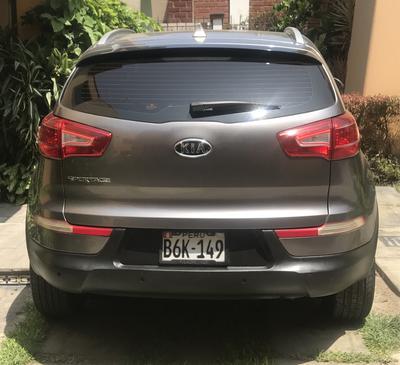 Kia Sportage • 2011 • 162,800 km