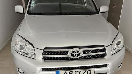 Toyota RAV4 • 2008 • 150,000 km