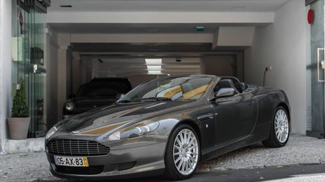Aston Martin DB9 • 2005 • 55,000 km