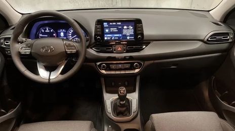 Hyundai i30 • 2021 • 10,500 km