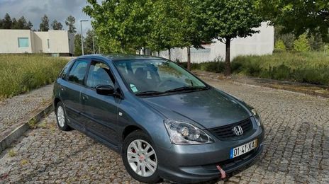 Honda Civic • 2004 • 205,000 km