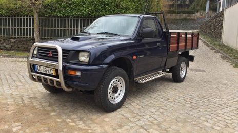 Mitsubishi L200 • 1998 • 250,000 km