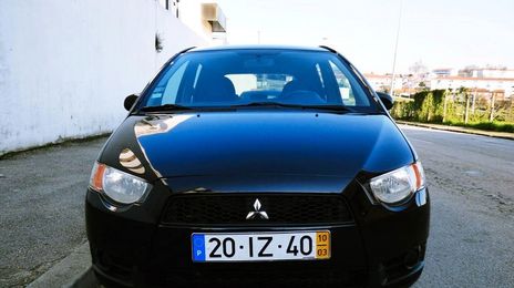 Mitsubishi Colt • 2010 • 150,000 km