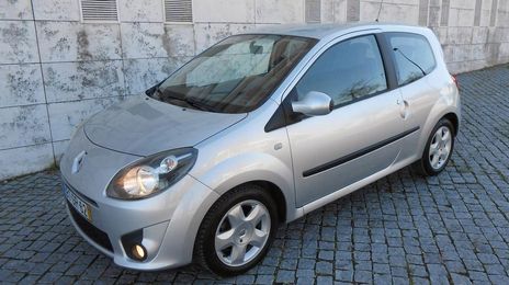 Renault Twingo • 2008 • 110,000 km