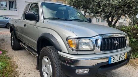 Toyota Tacoma • 2002 • 155,000 km