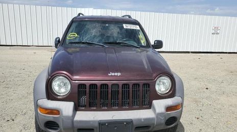 Jeep Liberty • 2004 • 12 km