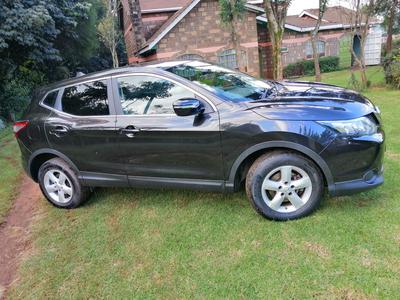 Nissan Qashqai +2 • 2014 • 122,000 km