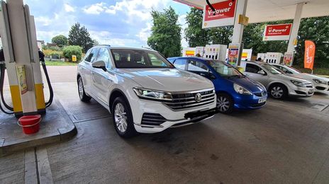 Volkswagen Touareg • 2019 • 50,000 km